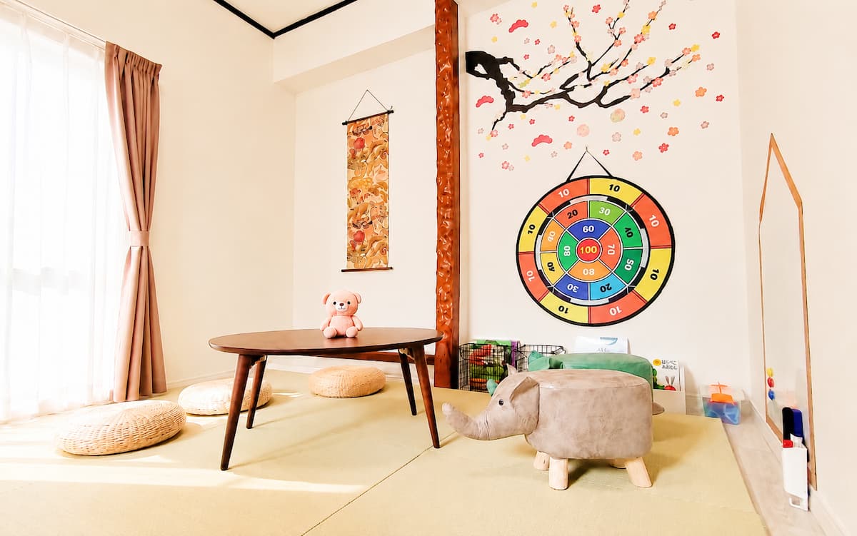 Tatami room